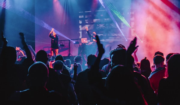 威廉希尔球迷社区铁粉聚集地用户互动交流场景